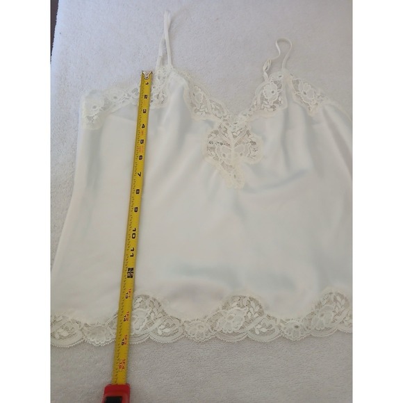 Vintage Victoria's Secret Beige Lace Trim Satin Cami Tank Top Y2K 90's Medium - Picture 9 of 14